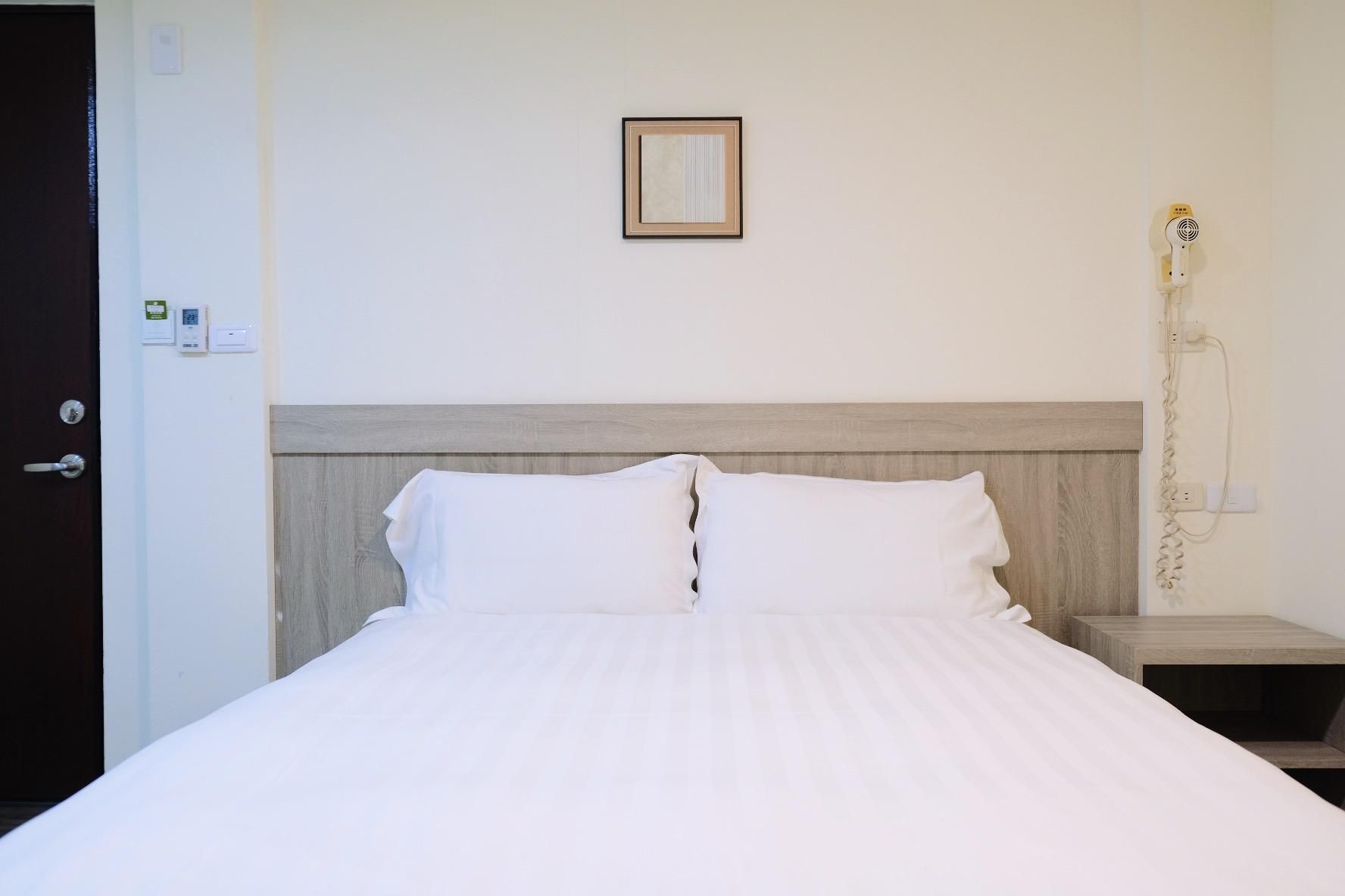 Double Room without Window