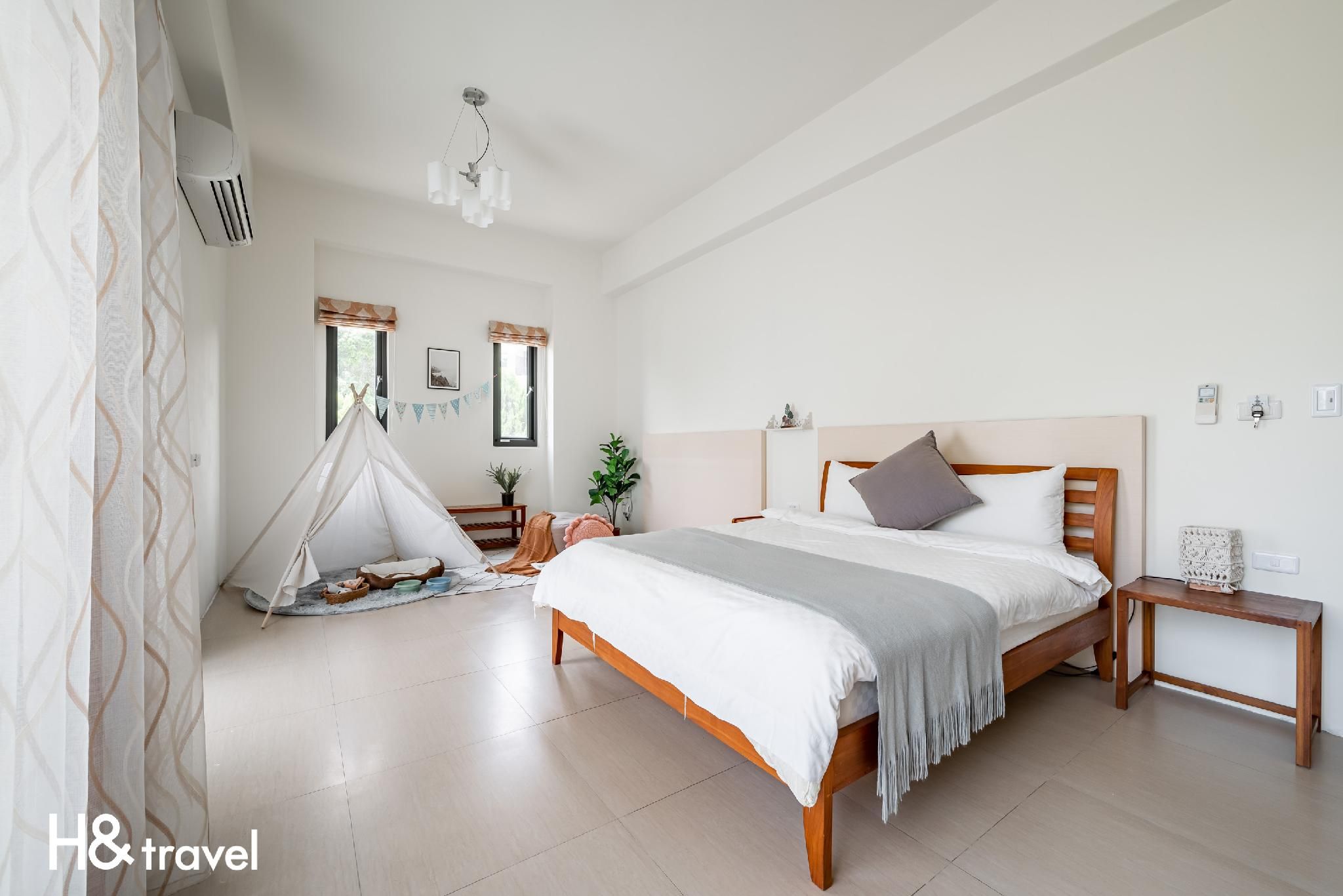 Deluxe Double Room with Terrace