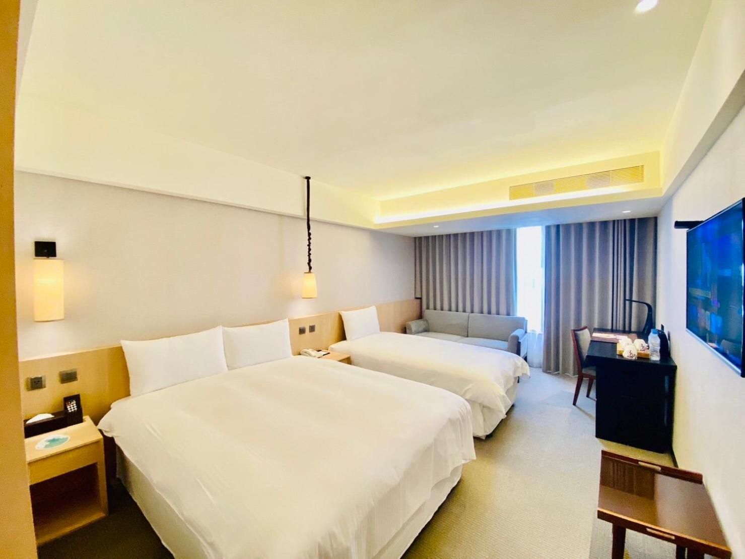 Triple Room - 1 Double Bed and 1 Single Bed