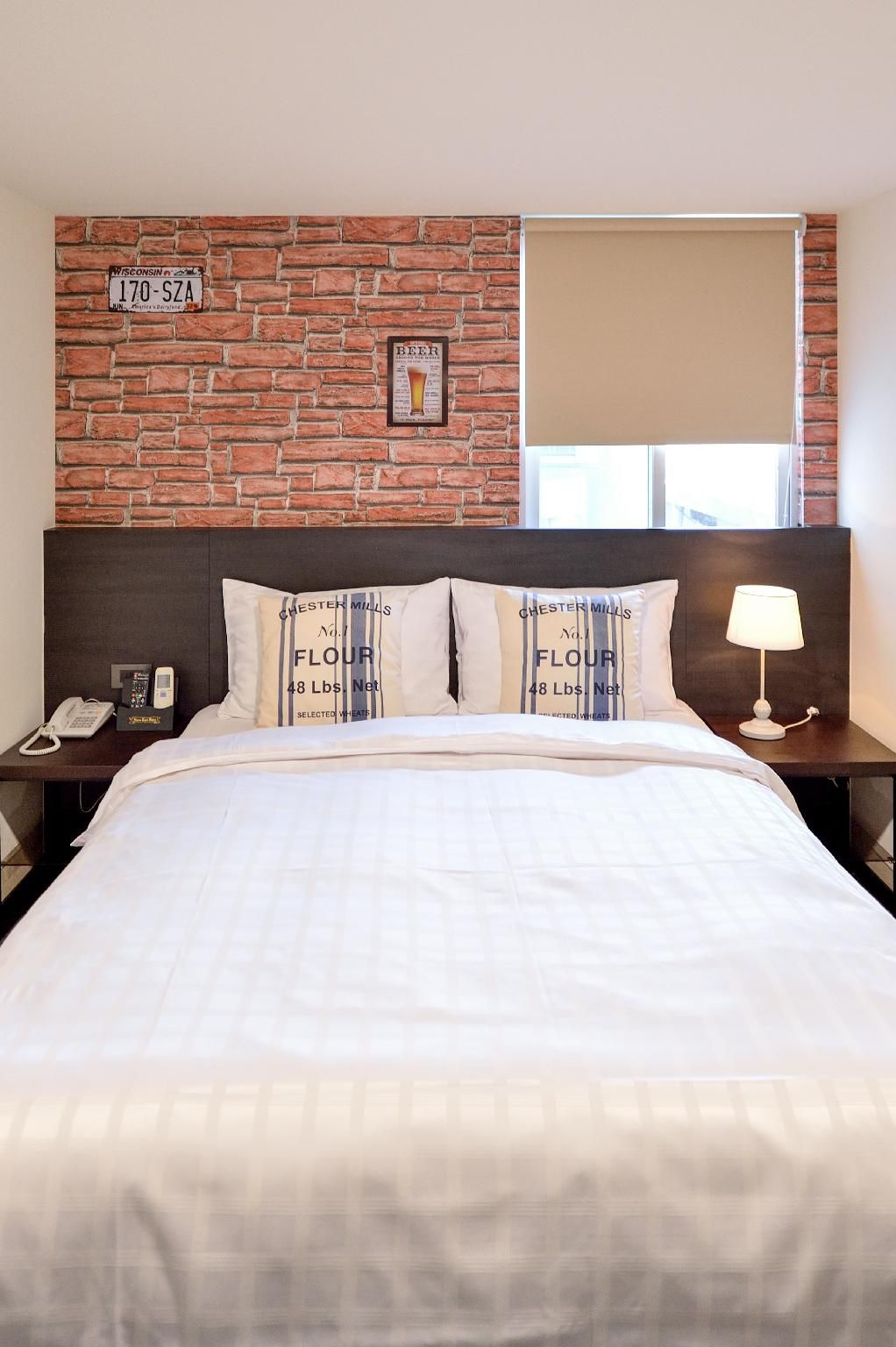 S Twin Room