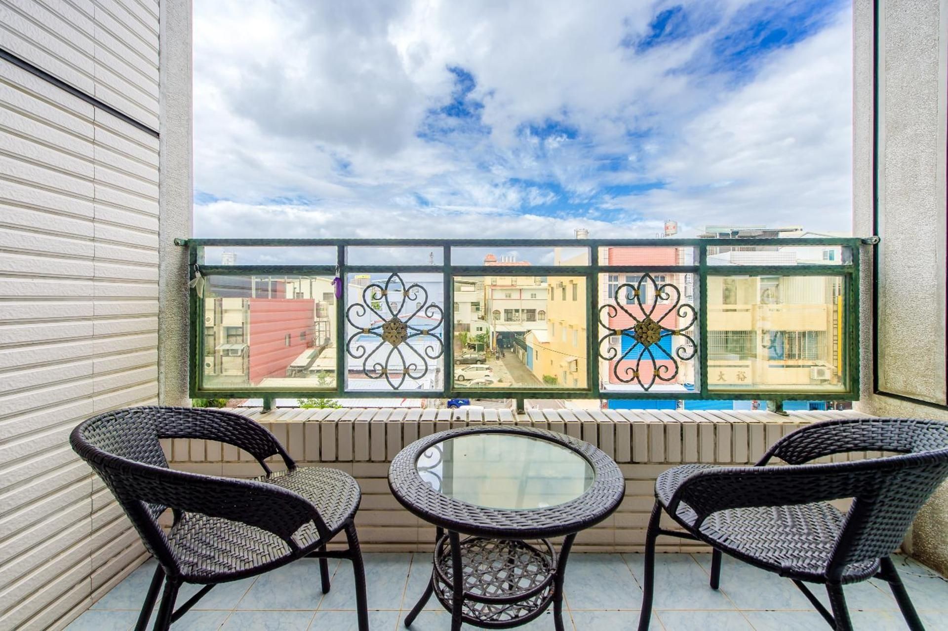 Deluxe Quadruple Room with Balcony