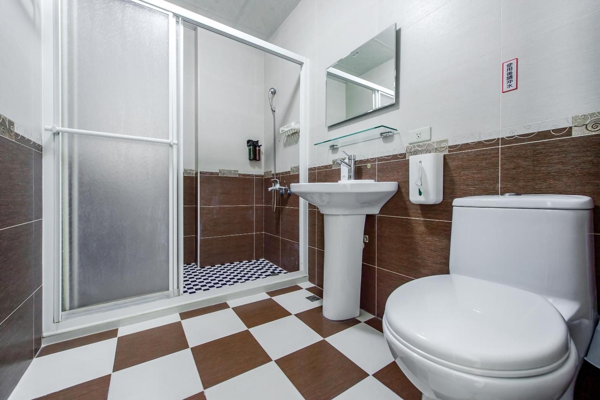 Deluxe Quadruple Room with Balcony