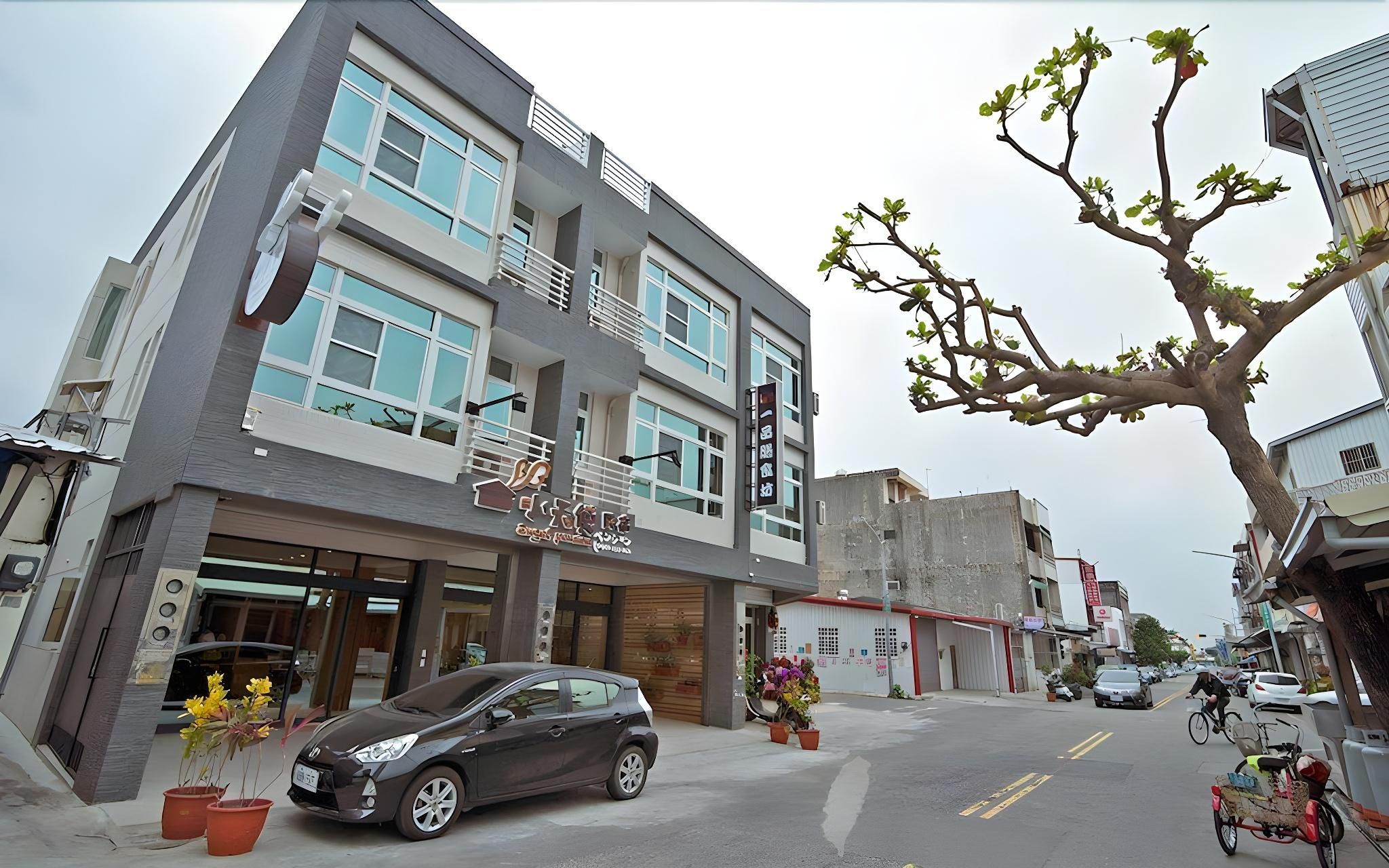 e883e55b044de97c67421934f3b7d00a