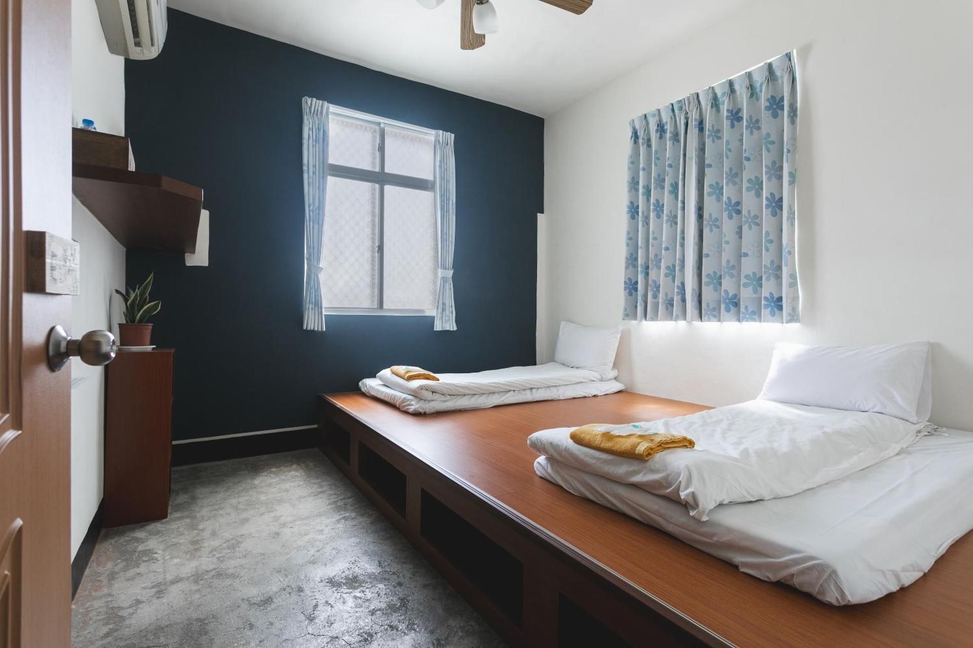 Double Room with Shared Bathroom