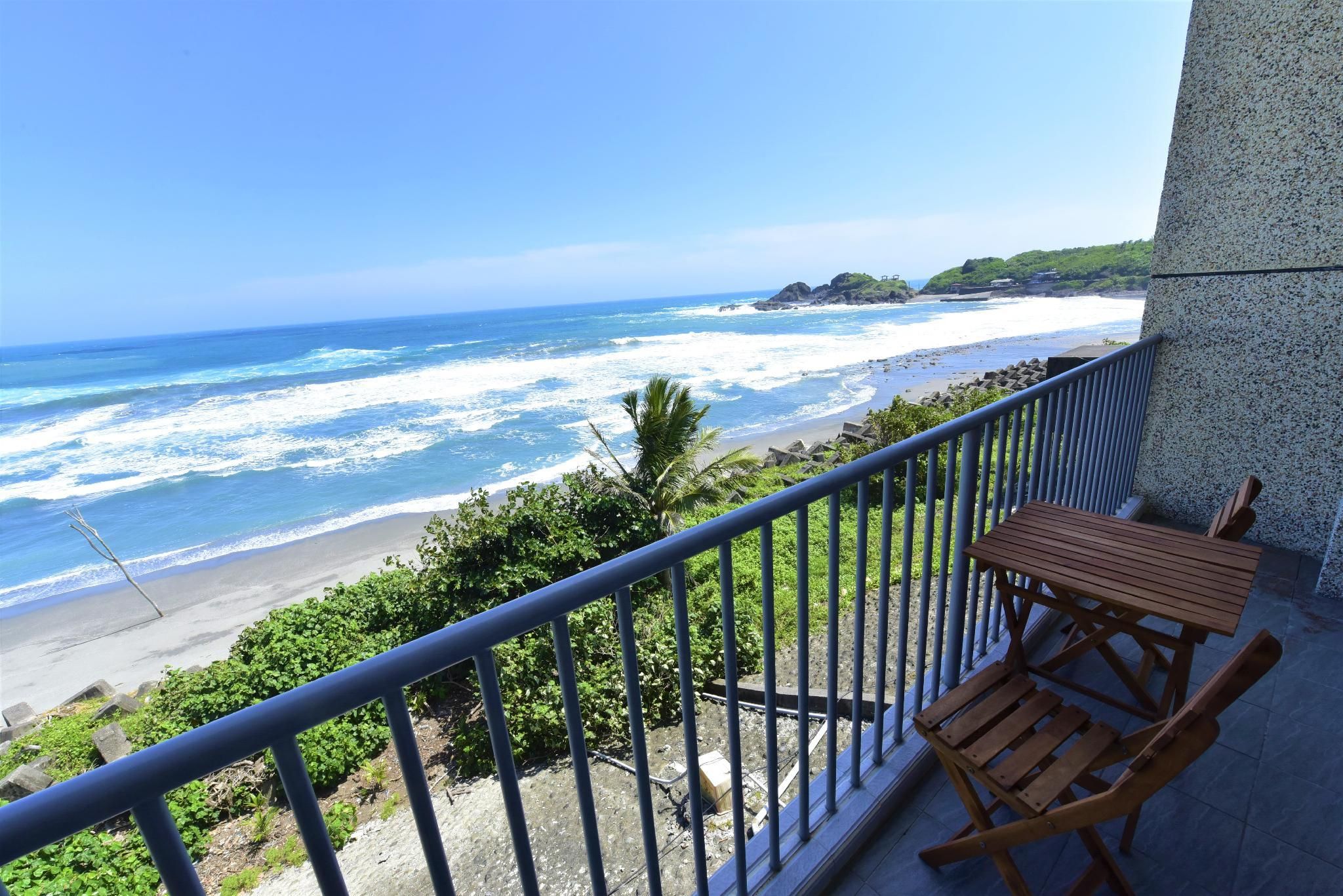 2 Queen Beds Ocean View Room