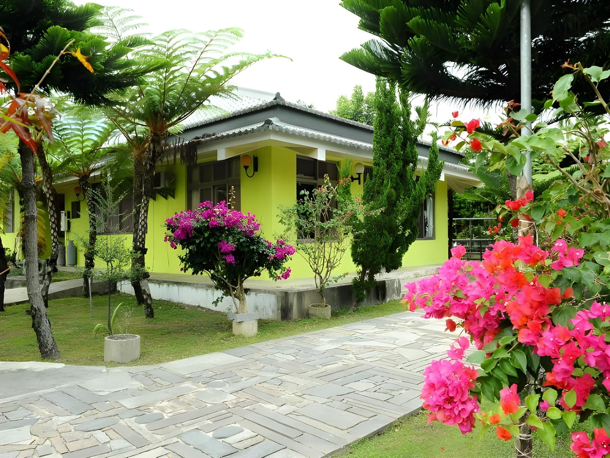 0d7aa7dfe18dedbeeb29c4b5f4ee42eb