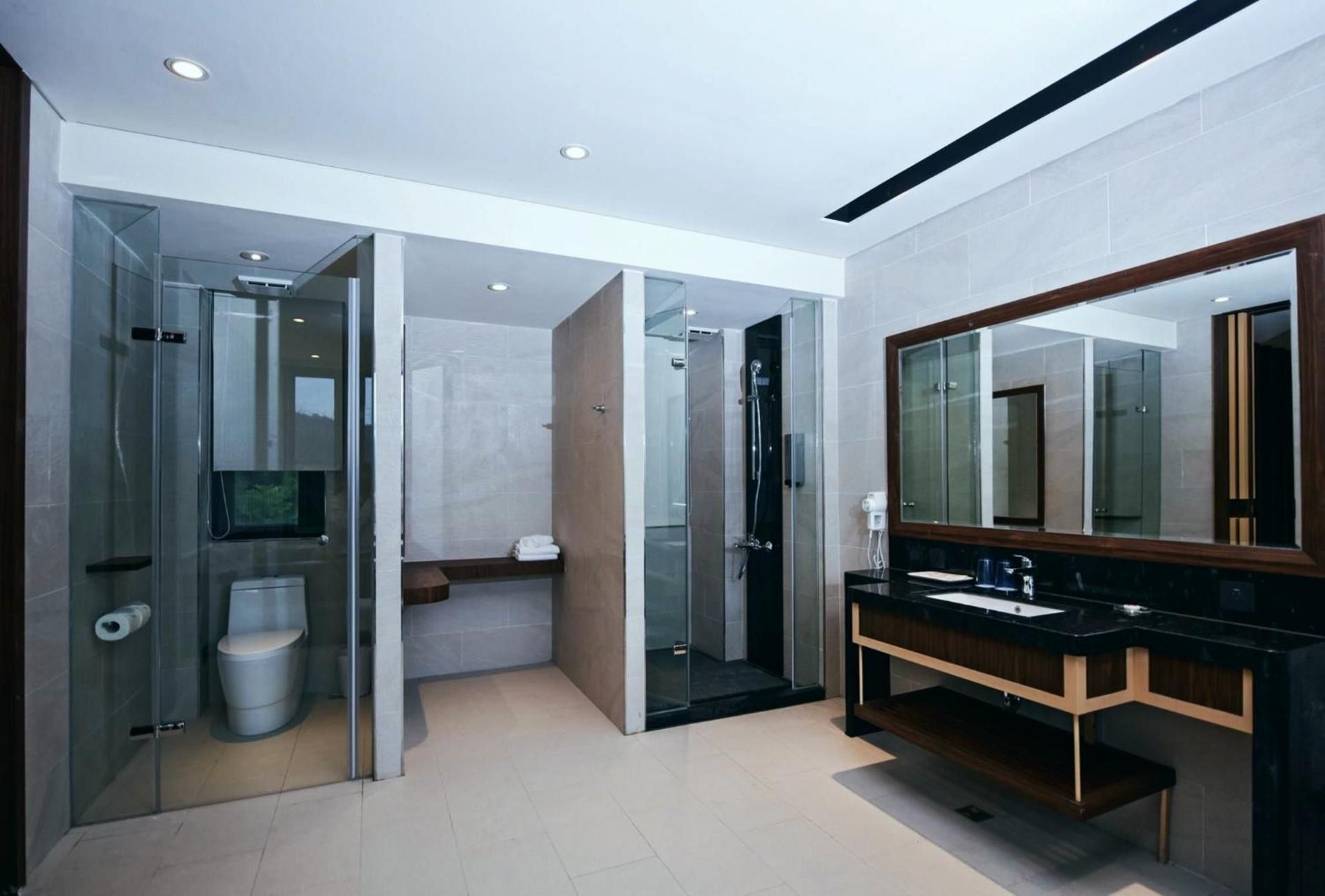 Two-Bedroom Townhouse V5