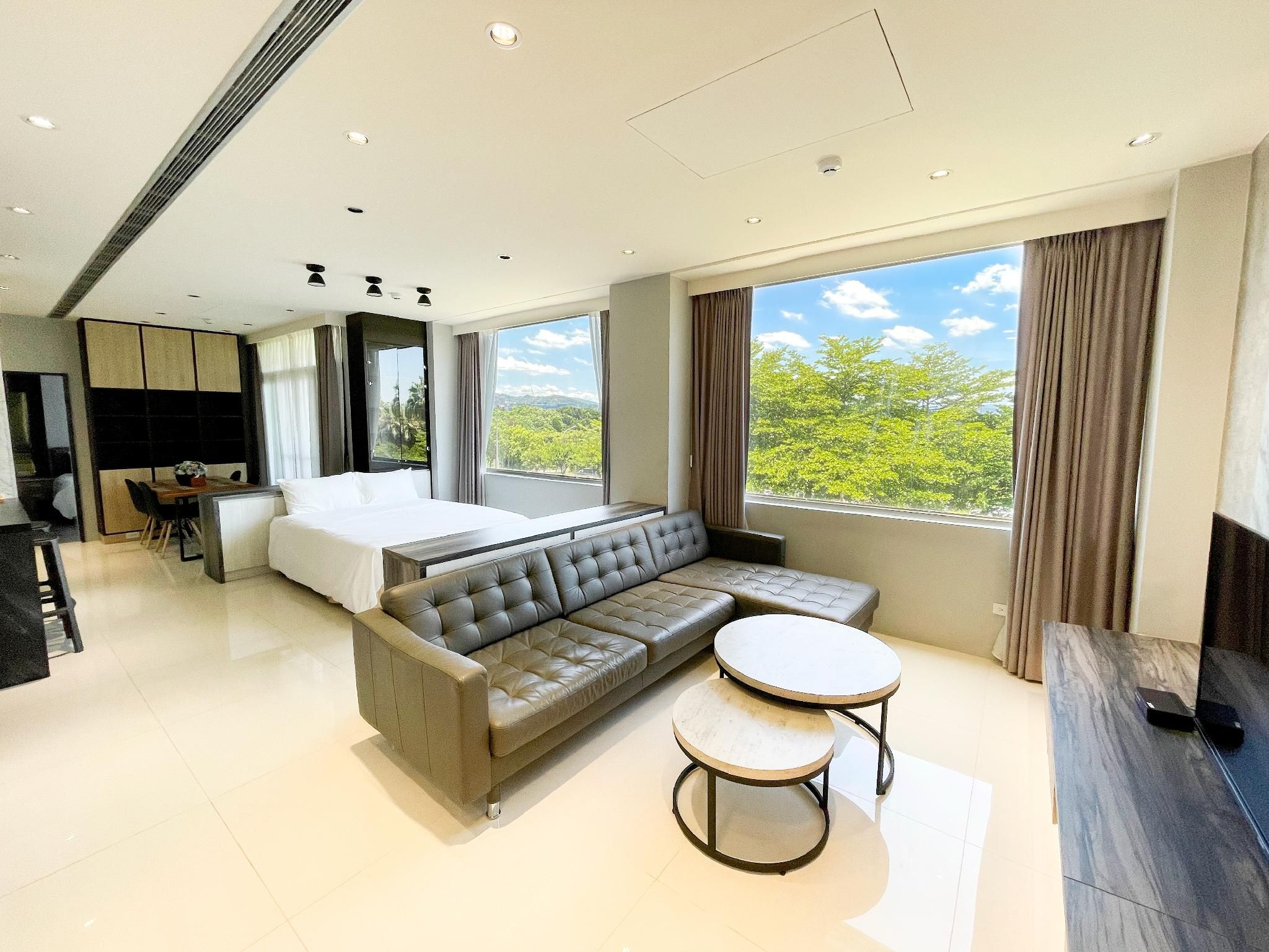 Executive Suite
