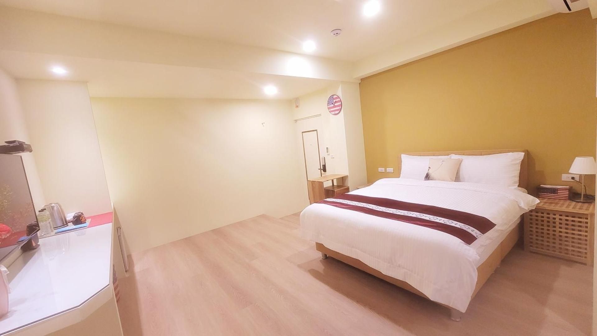 Deluxe Double Room with Bath