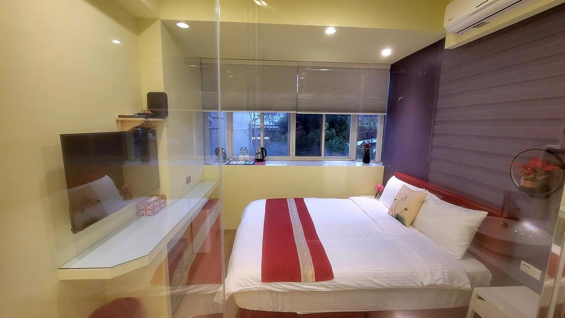 Double Room with Private Bathroom
