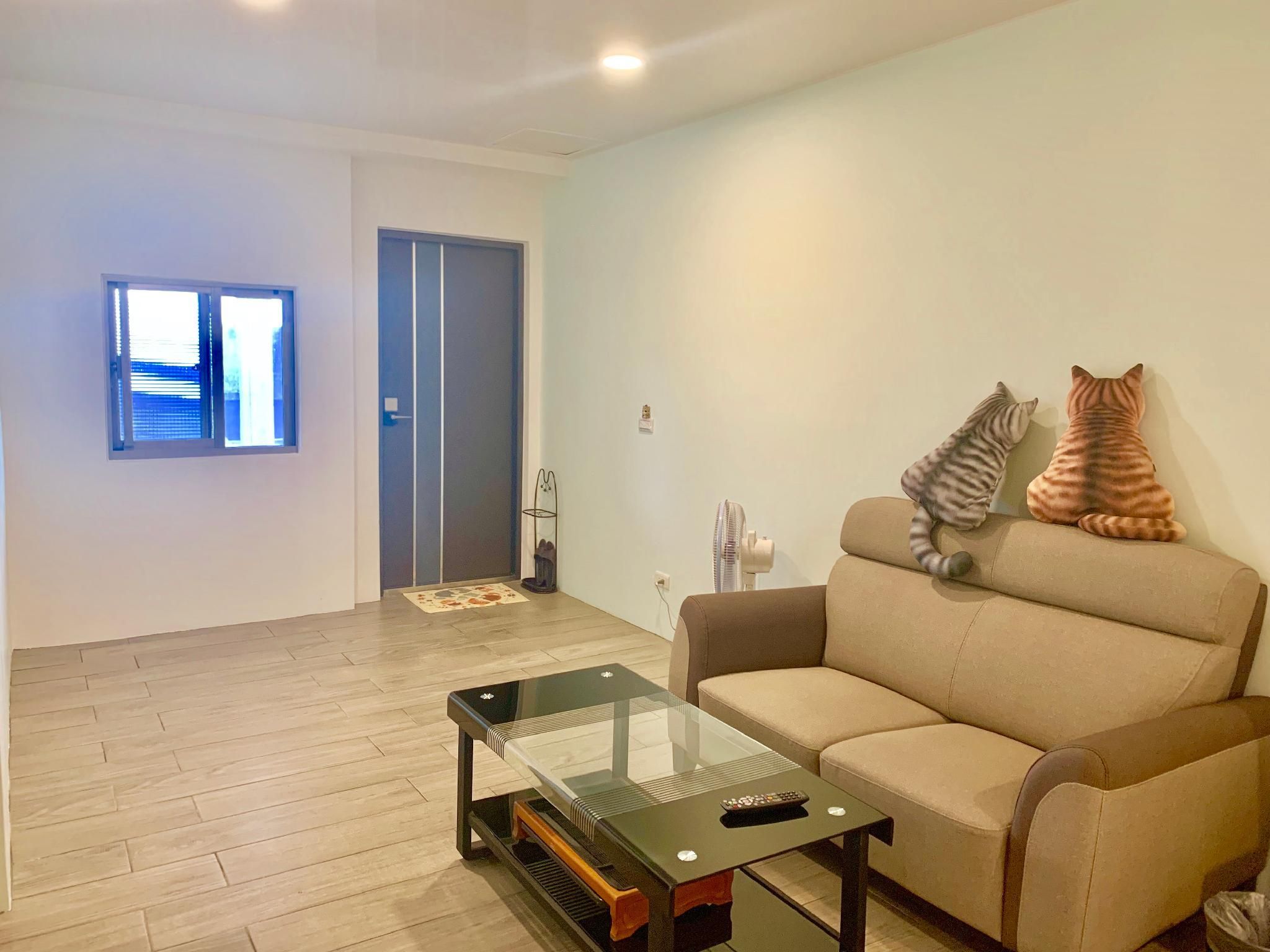 Deluxe Double Room with Shower