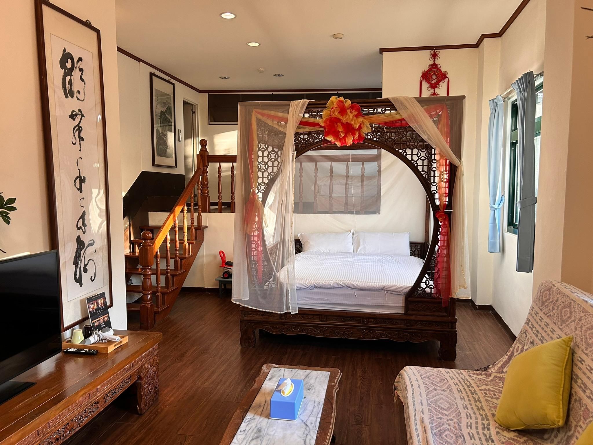 Themed Quad Room