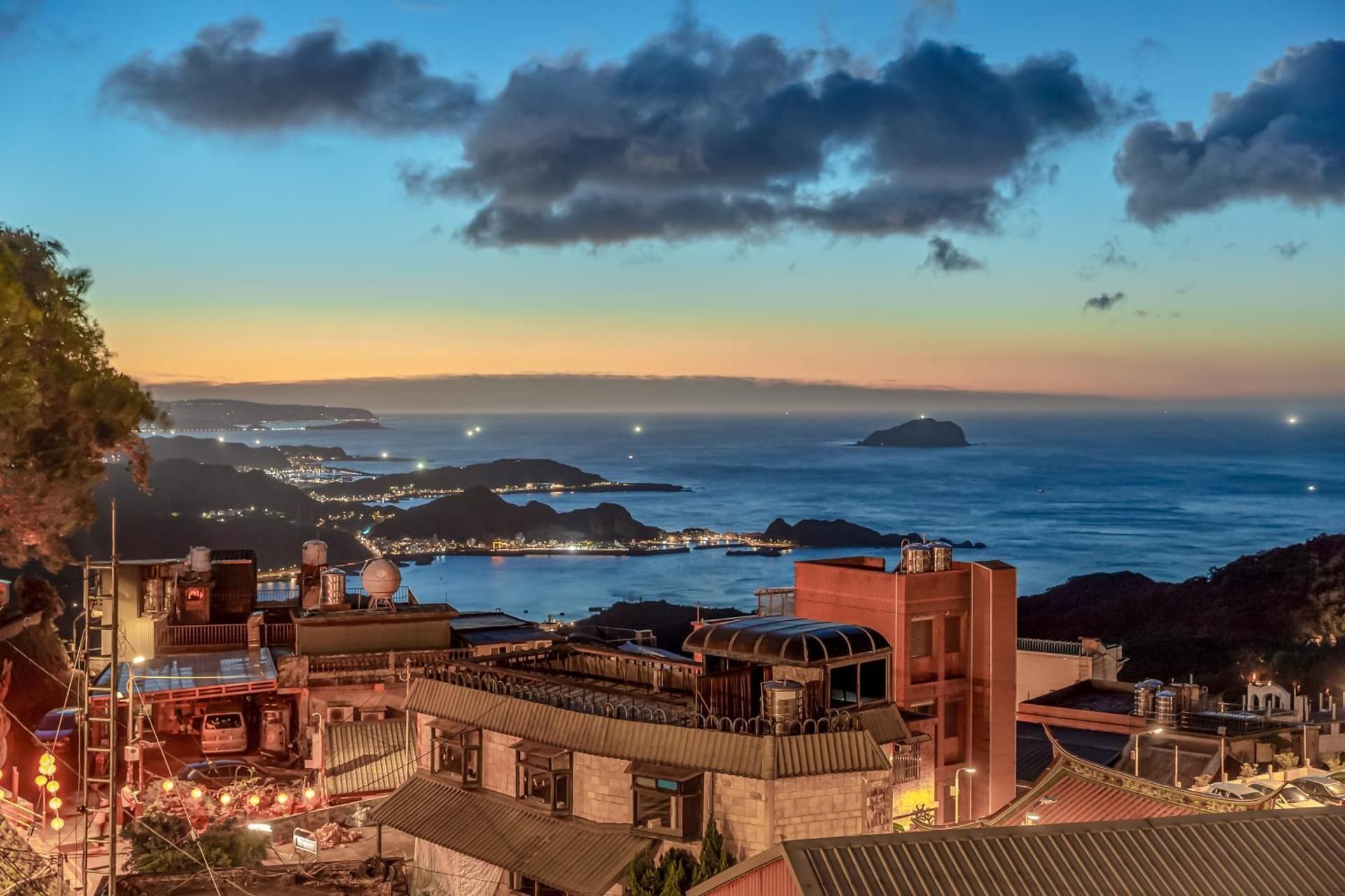 Jiufen The Dragon Inn