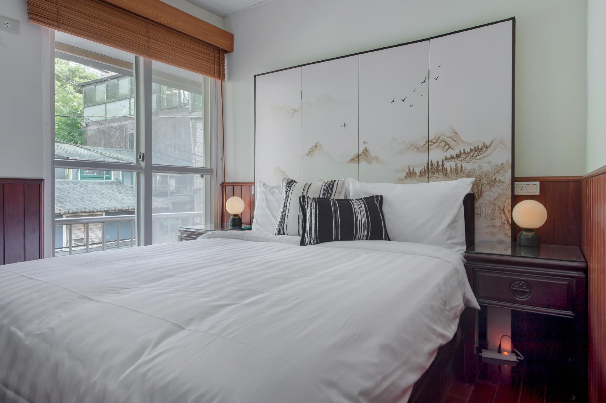 Deluxe Double Room with Balcony