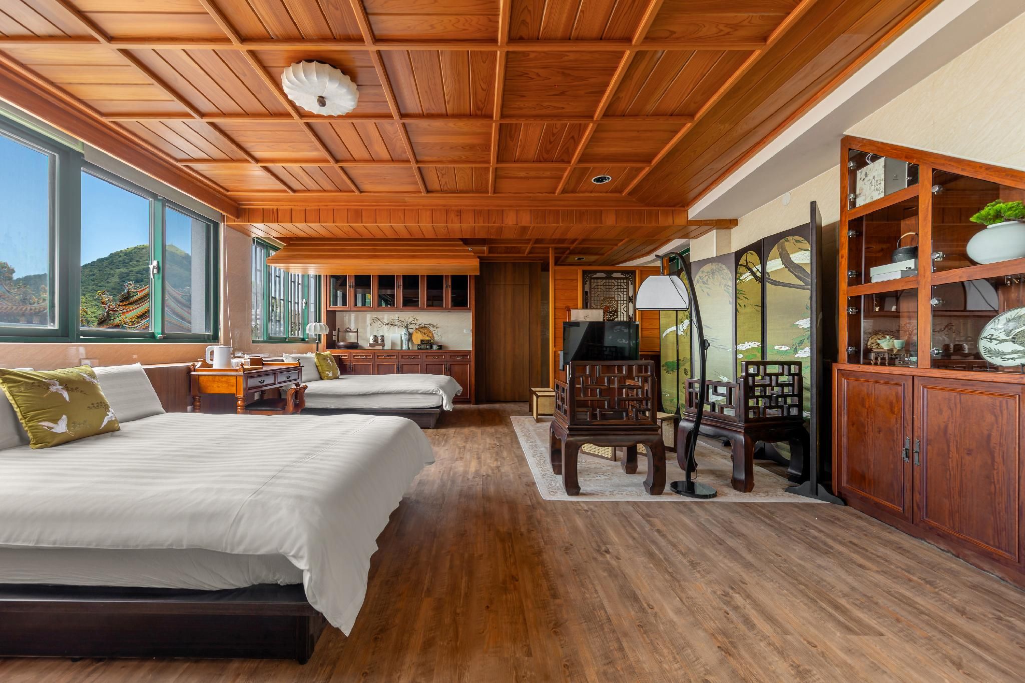 Jiufen The Dragon Inn Deluxe Quadruple Room