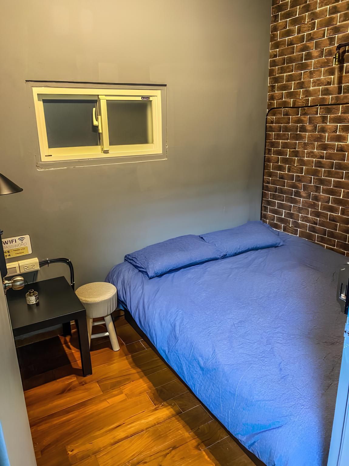 Small Single Room
