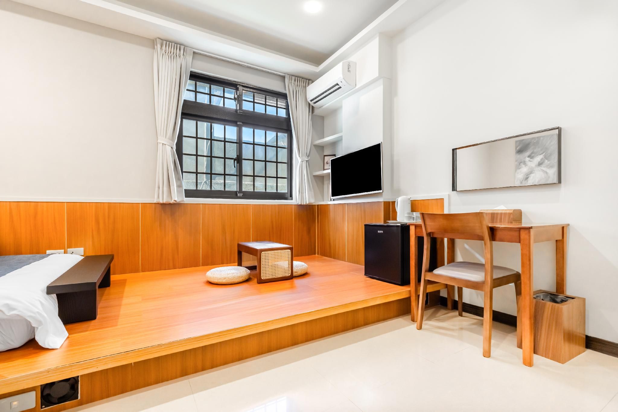 Harmony Inn Standard Double Room 3