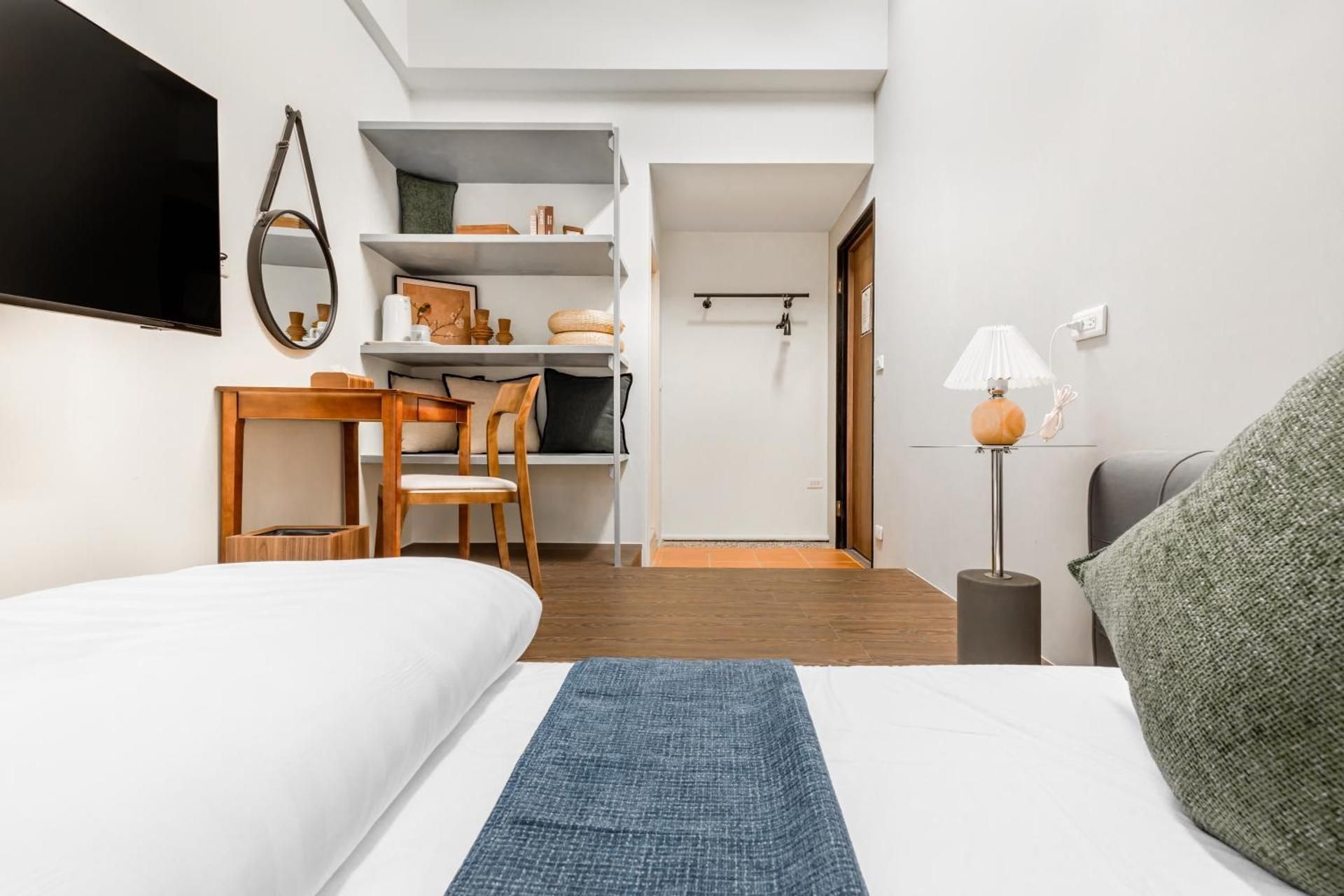 Harmony Inn Single Room with Shared Toilet