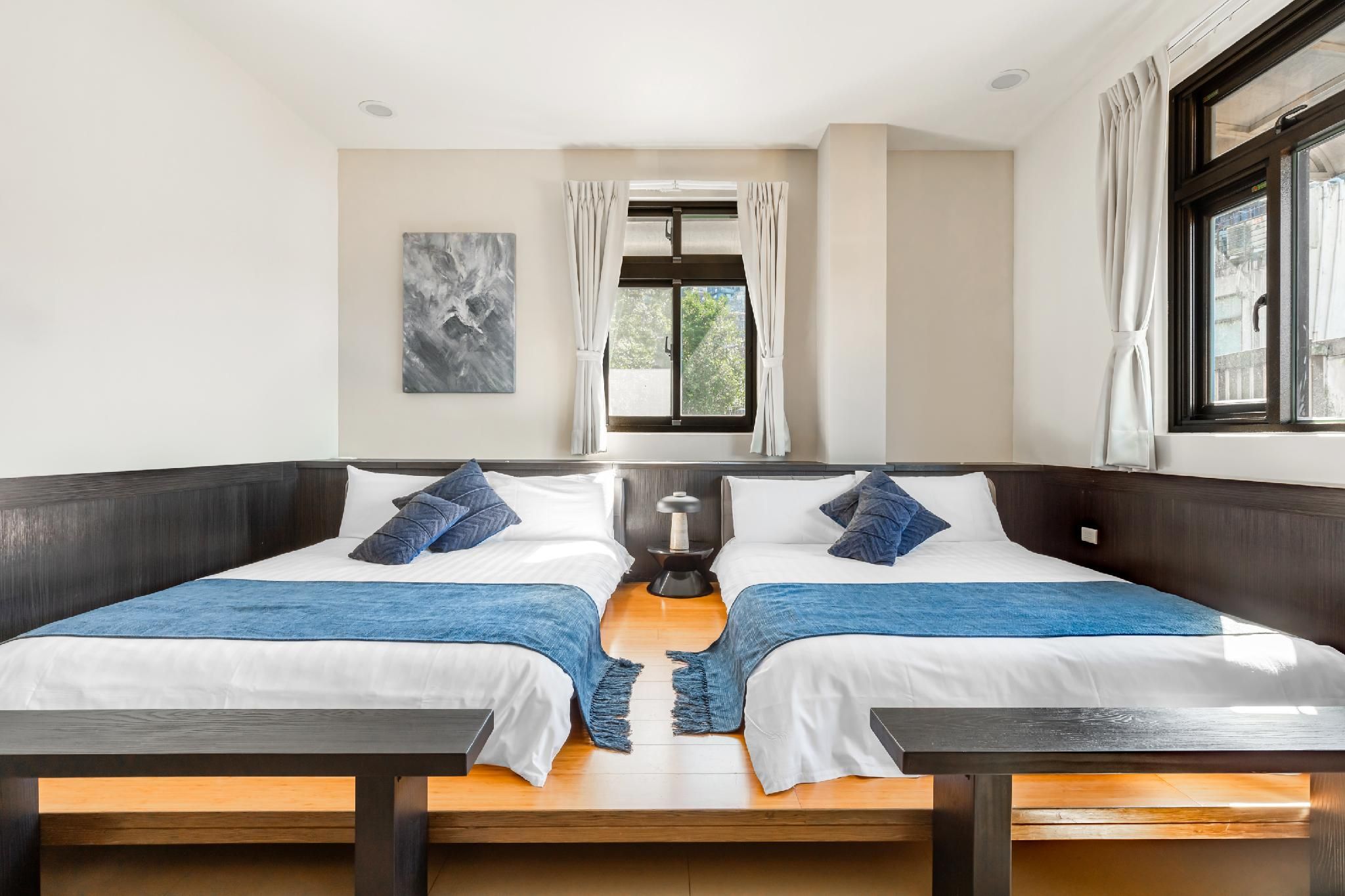 Classic Quadruple Room