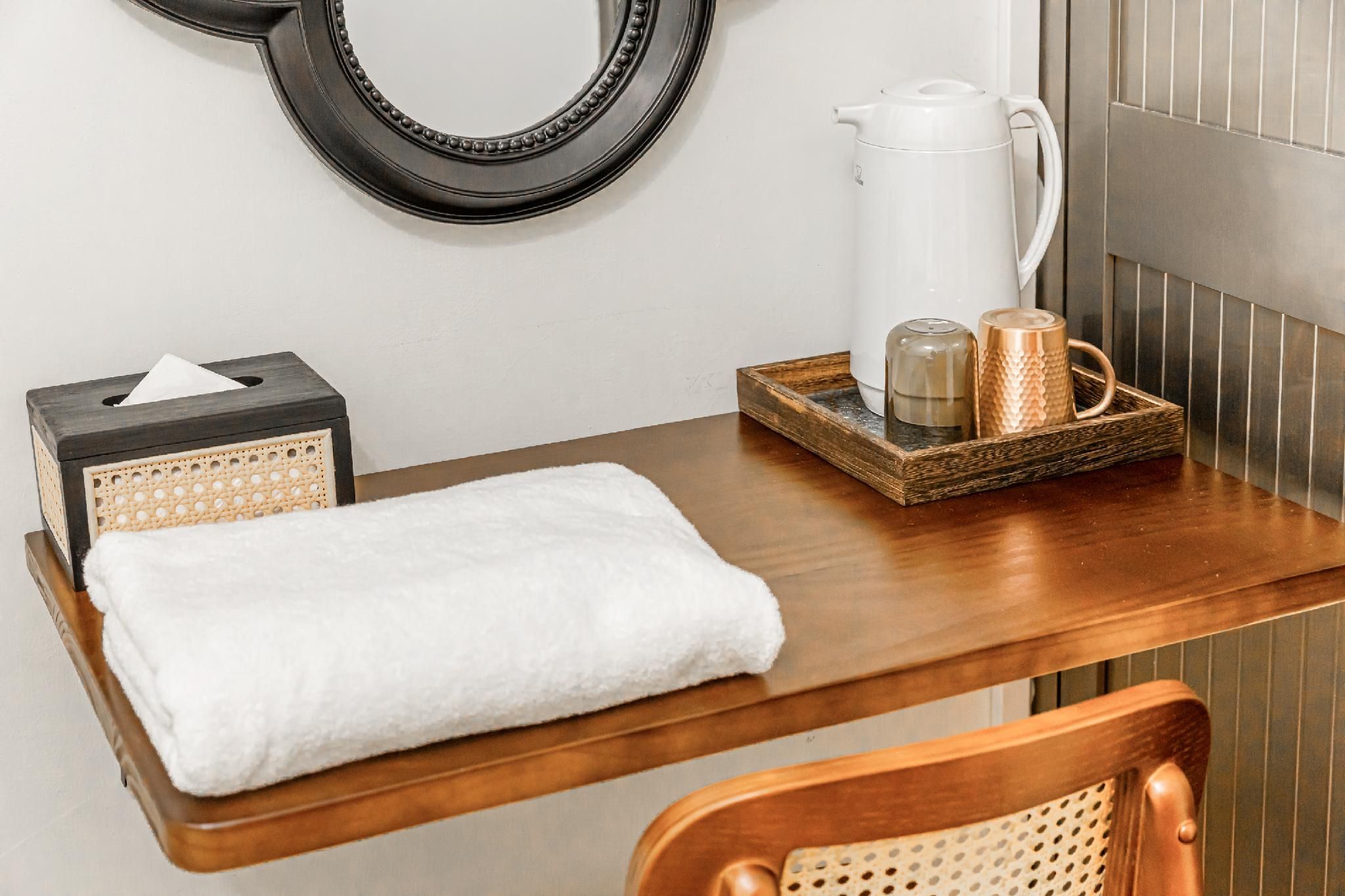 Single Room with Shared Bathroom