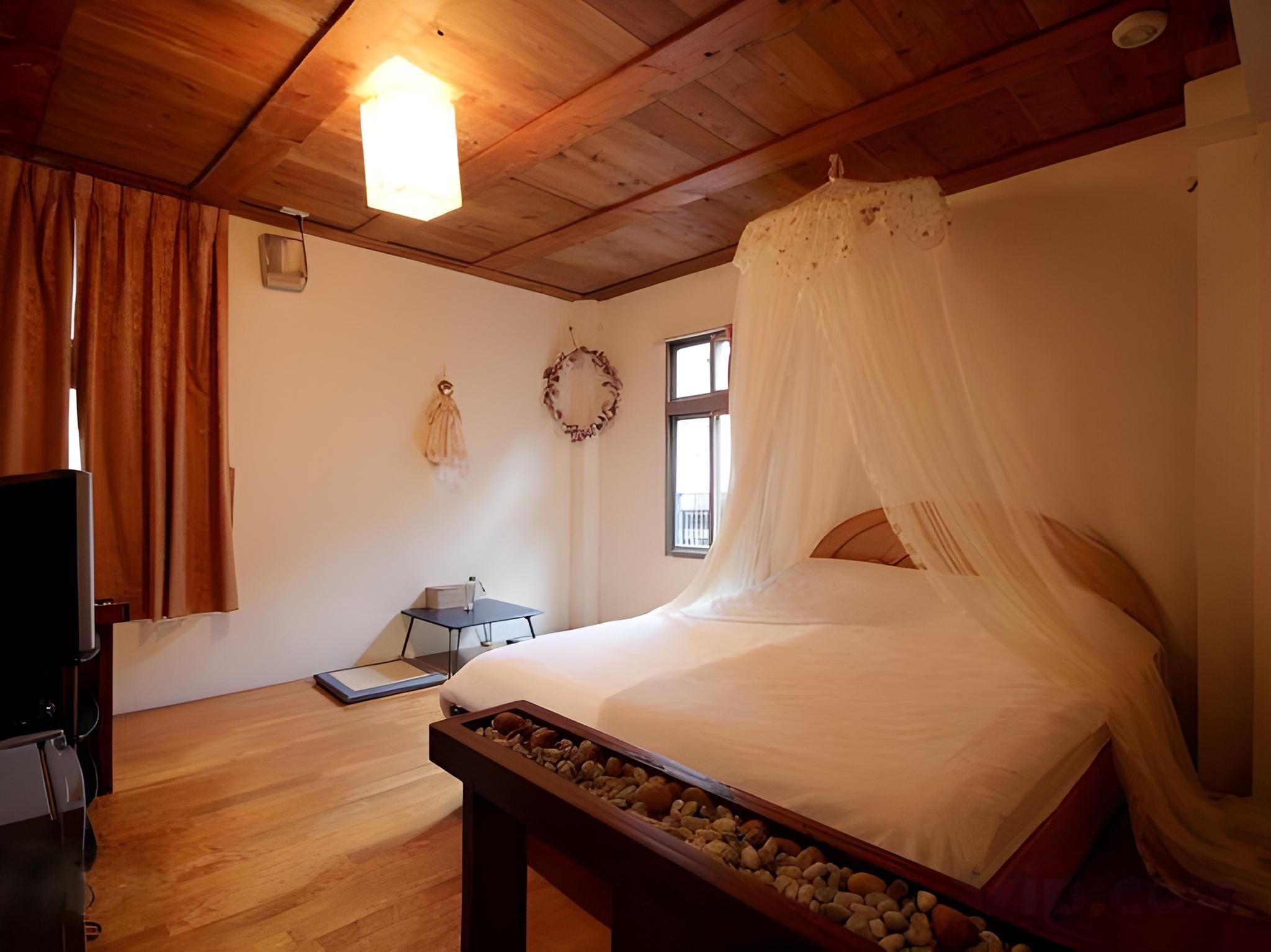 06ce9da62ee7261990bd6f6ba39daceb