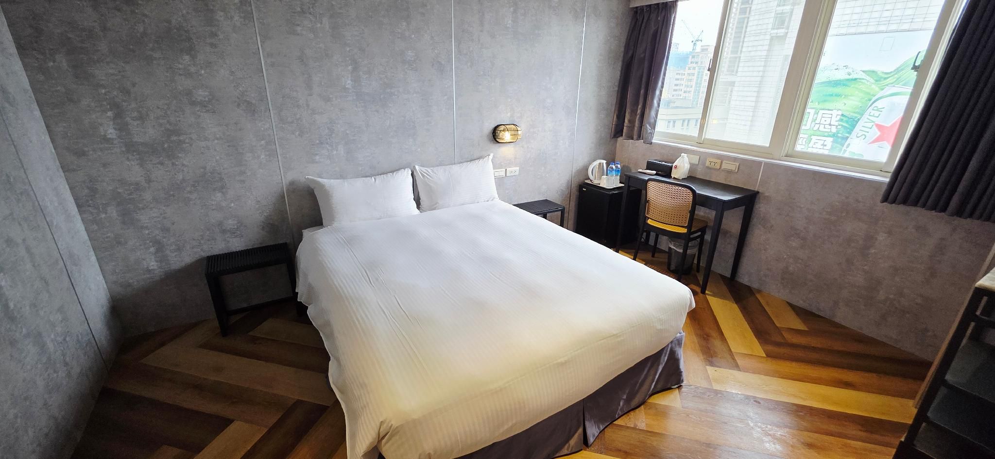 Deluxe Double (Room Only)