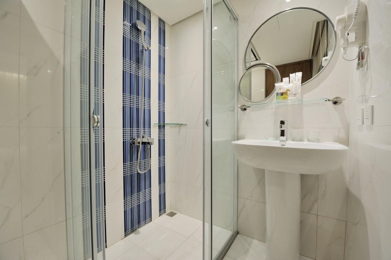 Two Connecting Double Room