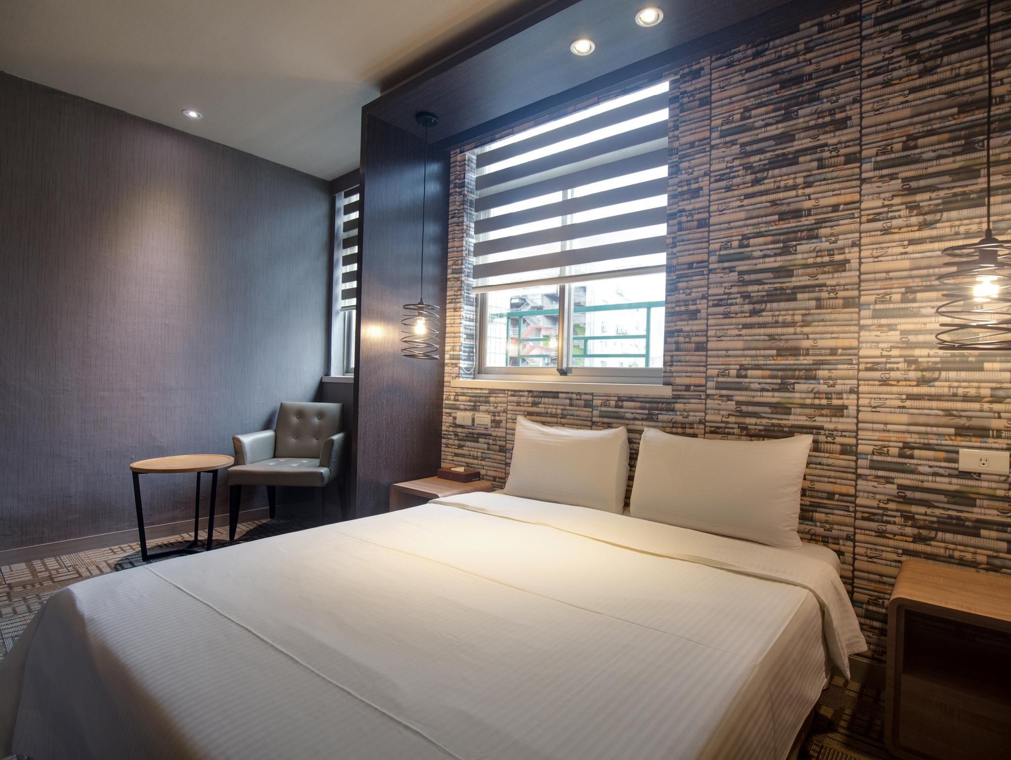 Corner Classic Double Room