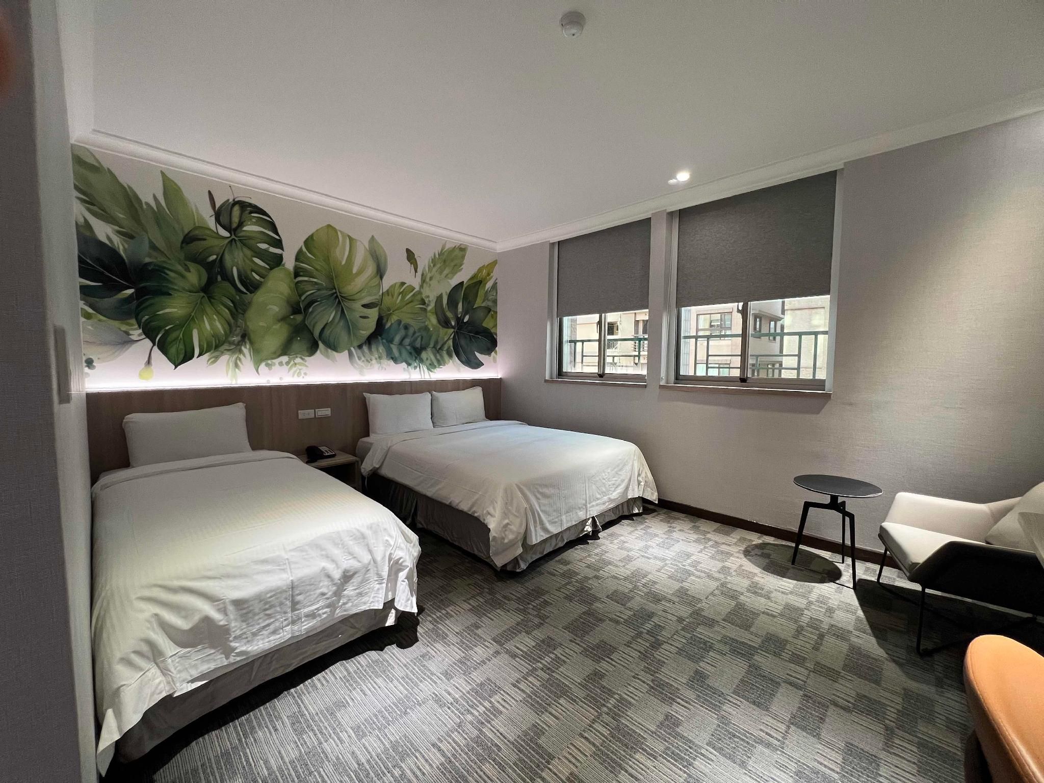 Classic Triple Room with Shower