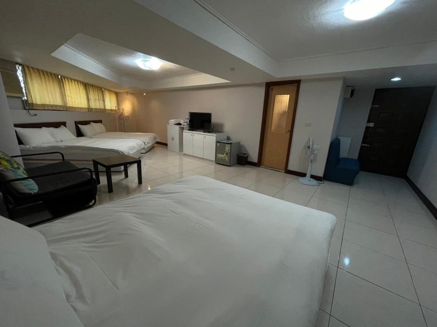 Standard - Non-Smoking