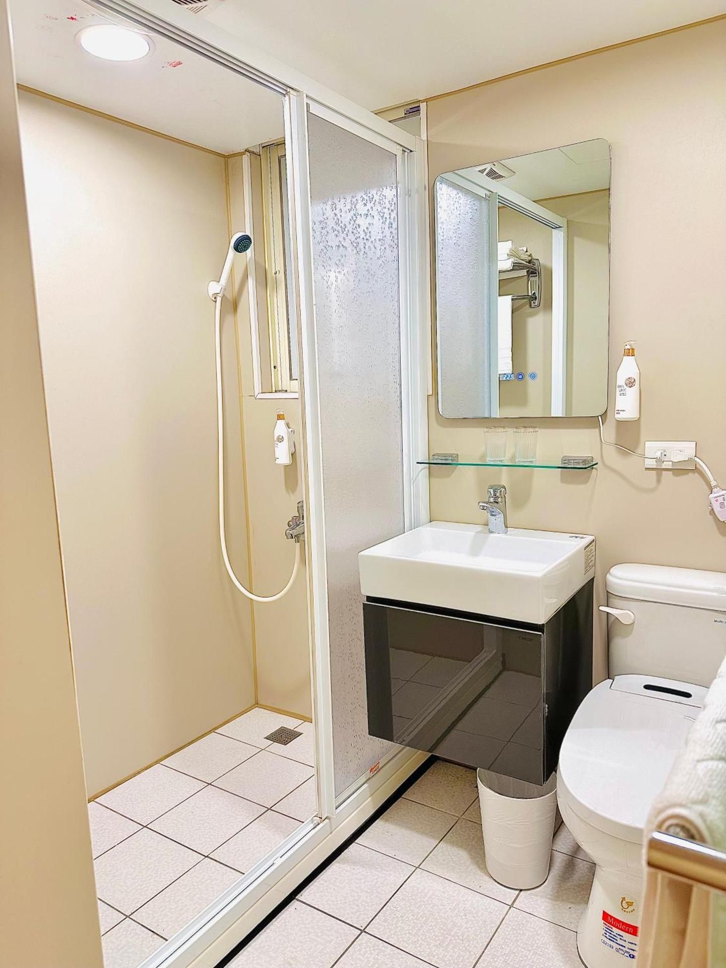 Cattail  Pocket Inn - Ximen Branch Double Room 3