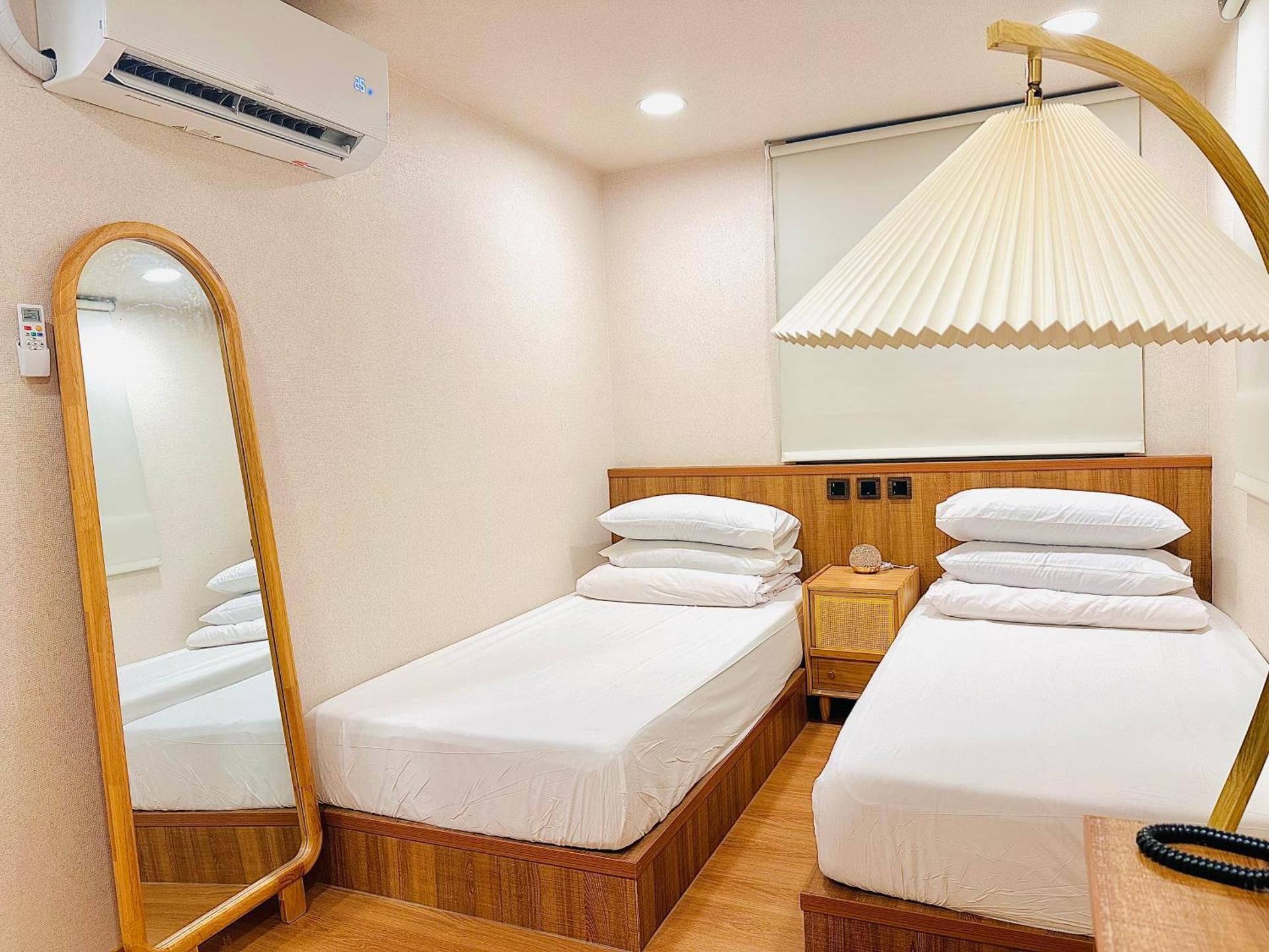 Twin Room with Private Bathroom