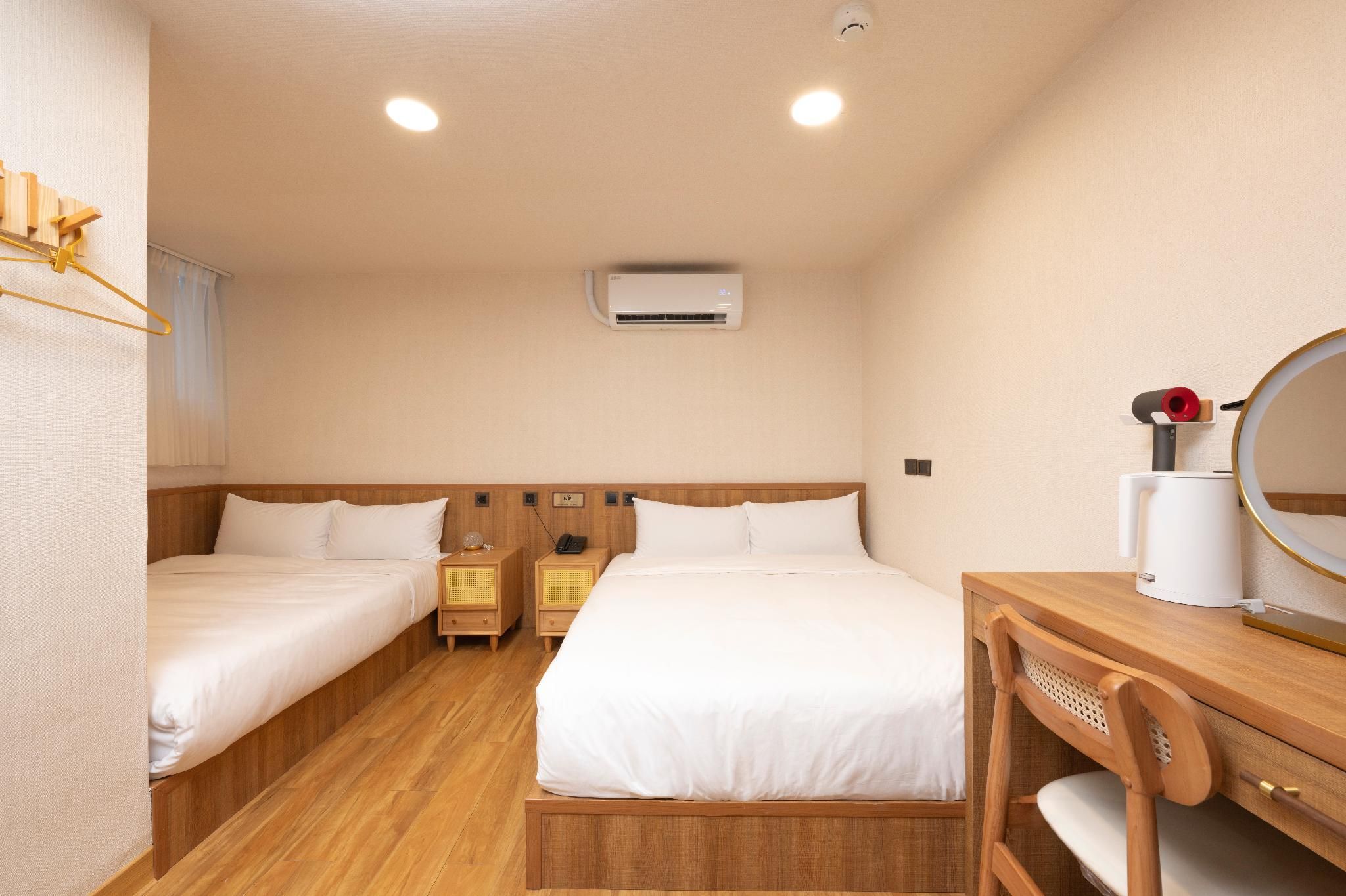 cf2543fdb5dd35a9a9343b45448db728