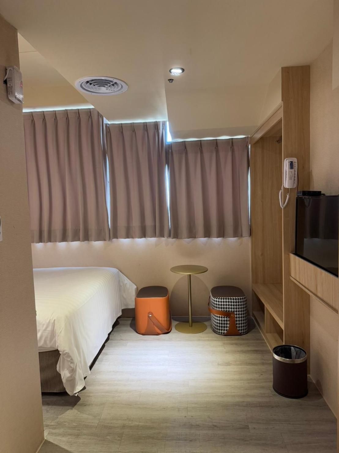 Small Twin Room