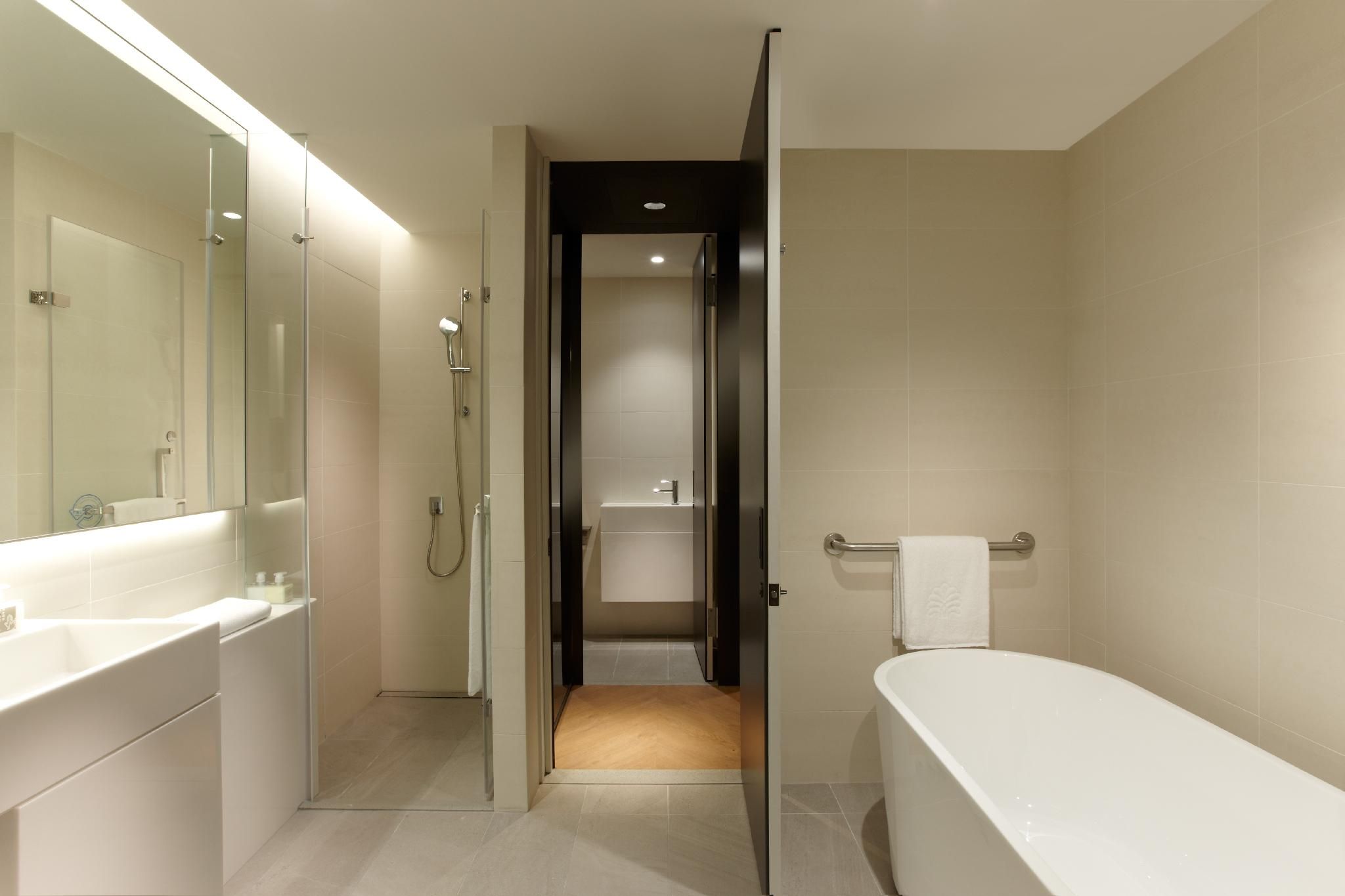 Suite Room