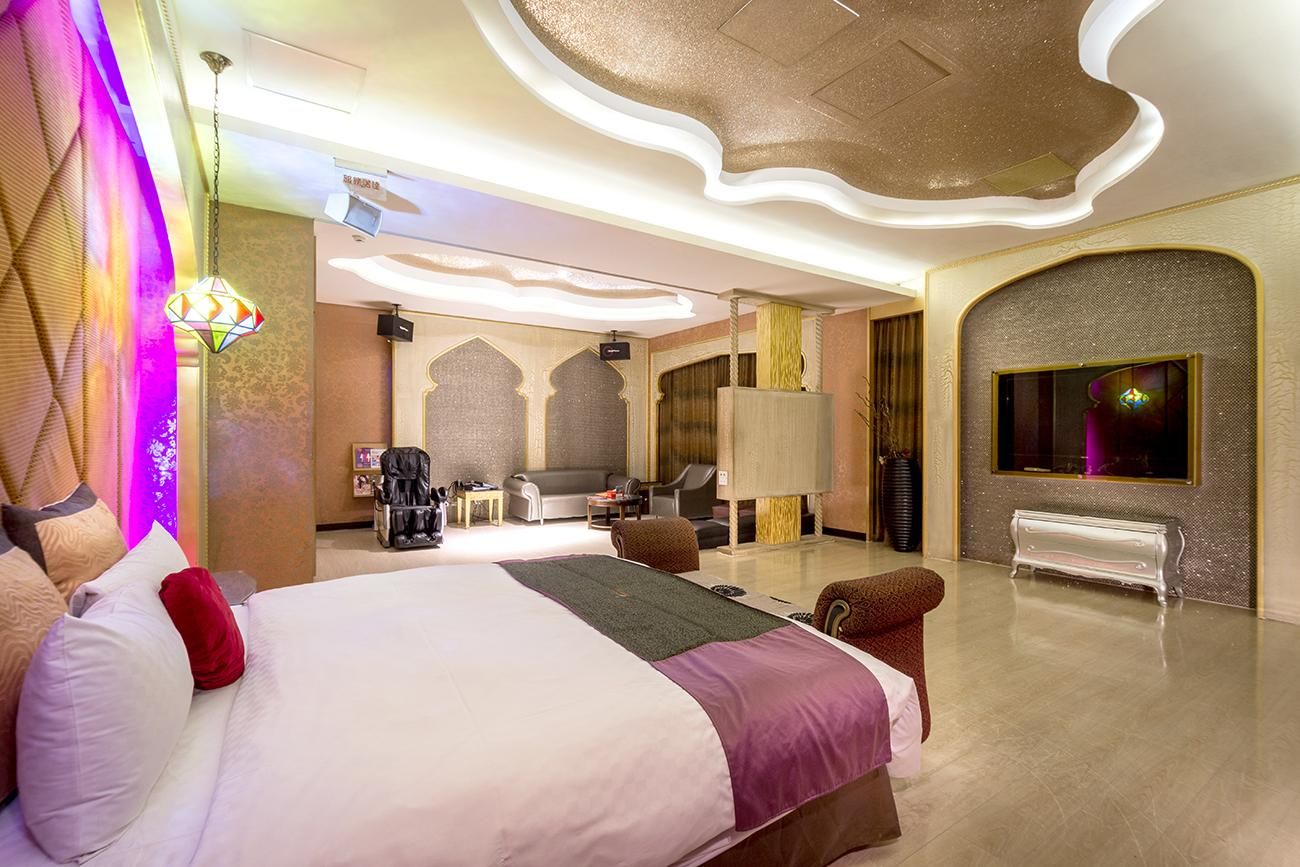 Party Room B