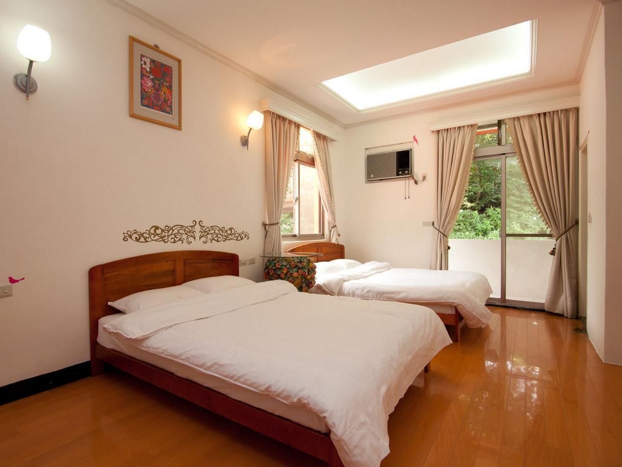 Taiwan Reishi Expert Bed and Breakfast Quadruple Room