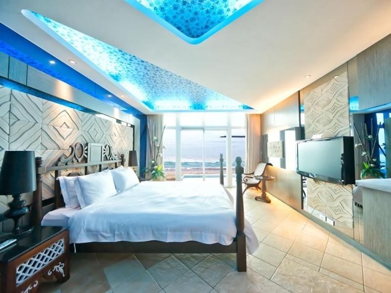 Luxury Oceanfront Room