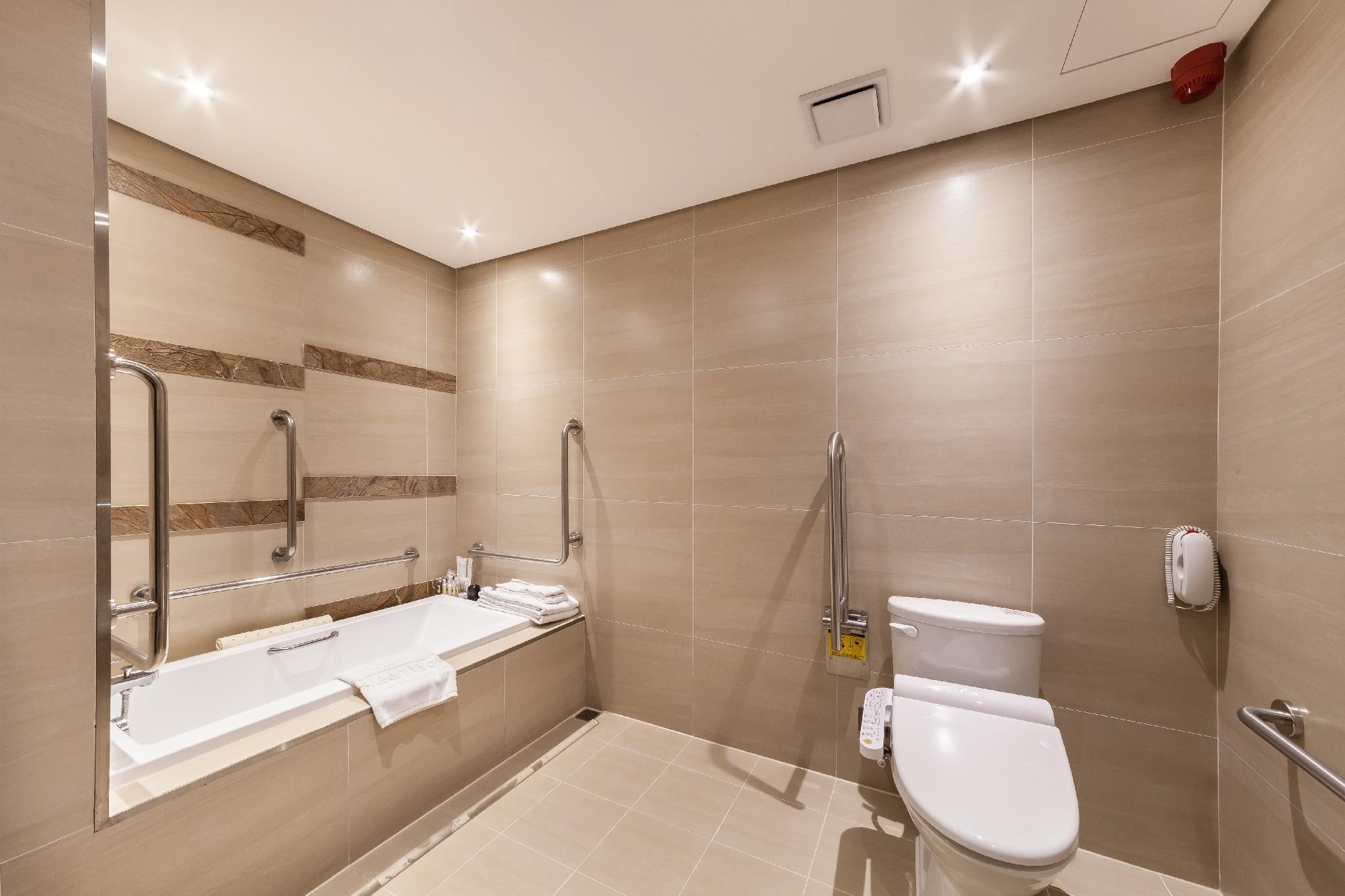 Double Room without Window - Accessible