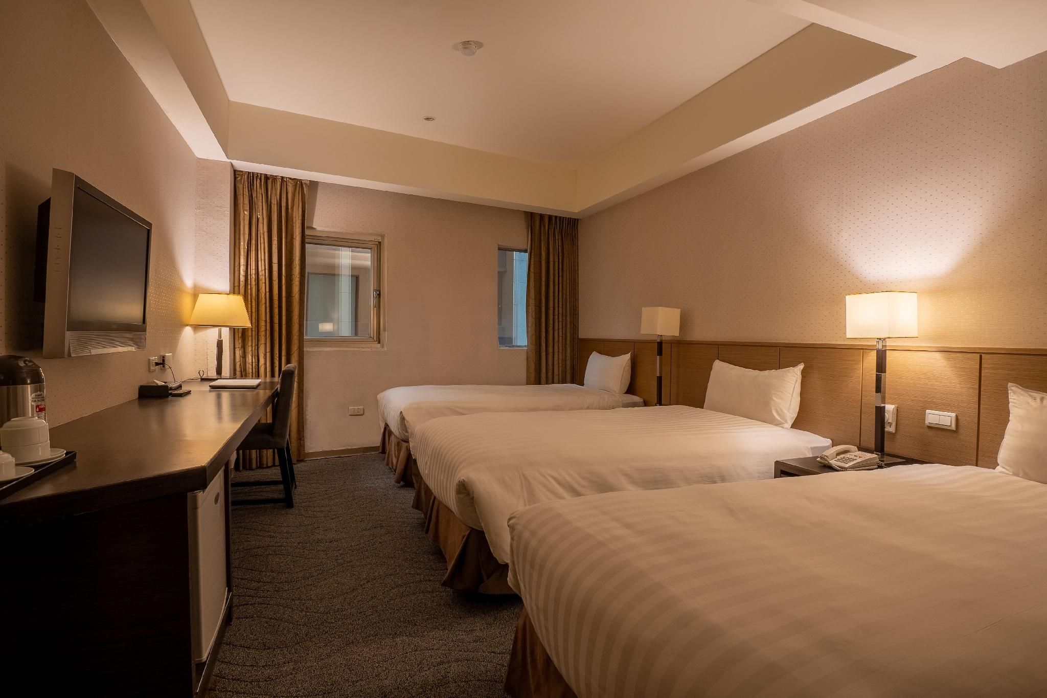 Deluxe Triple Room