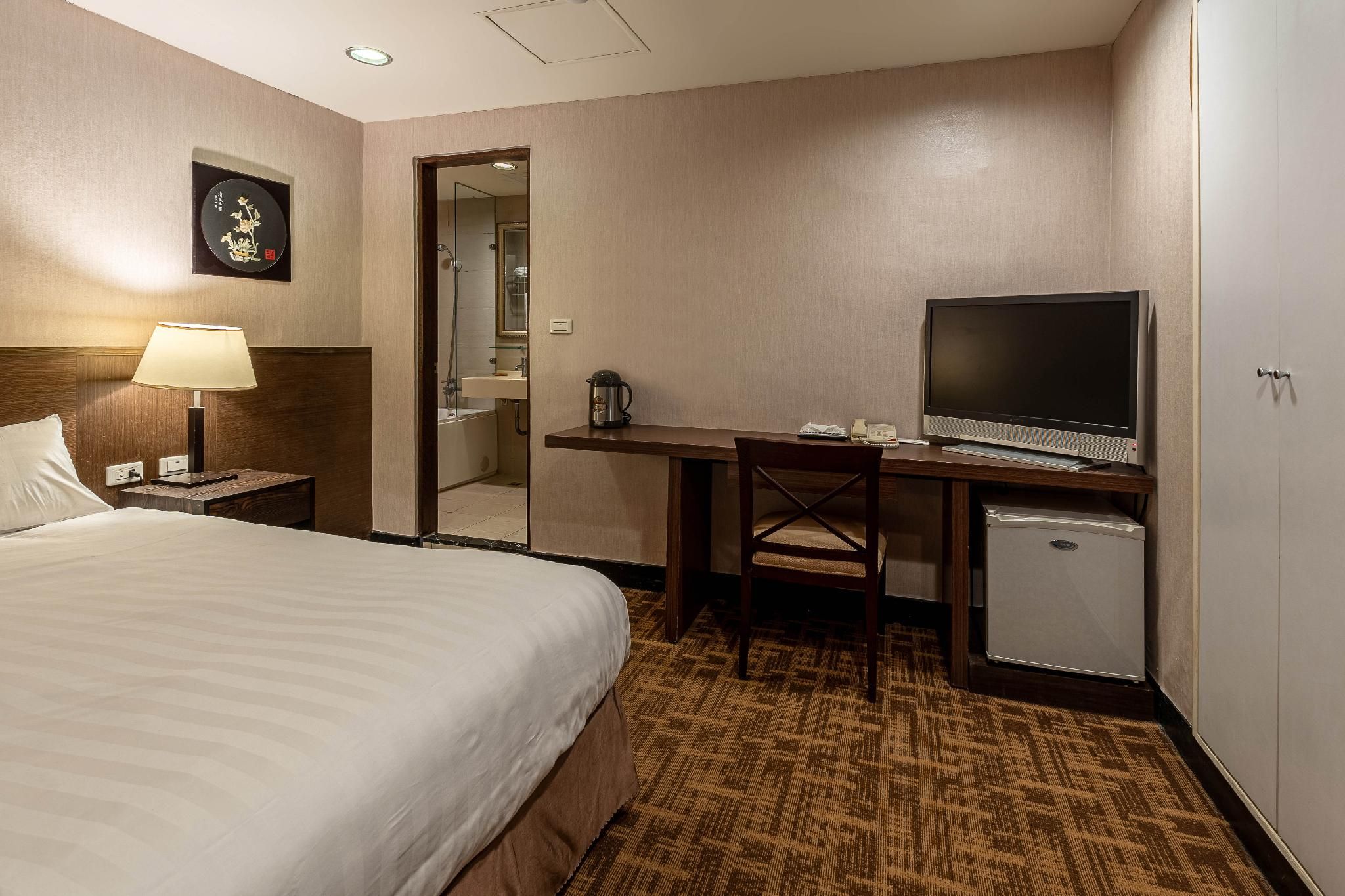 Standard Double Room without Window