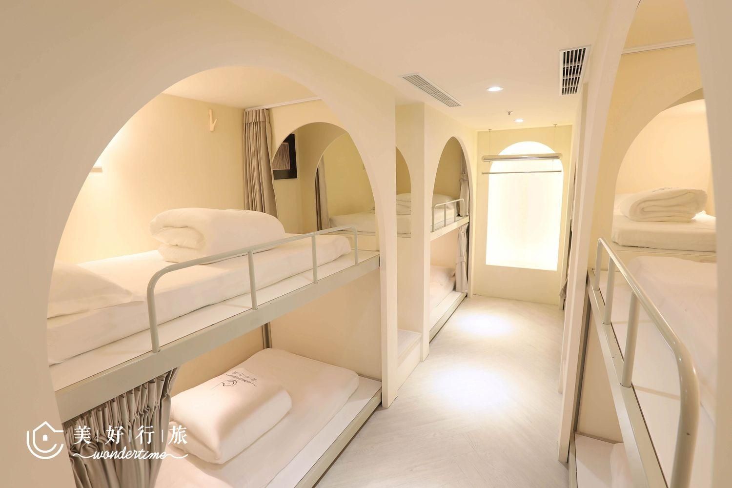 Wondertime Taipei Station-Hankou Ladies Hostel Single Bed in Dormitory Male Room - 8 Beds