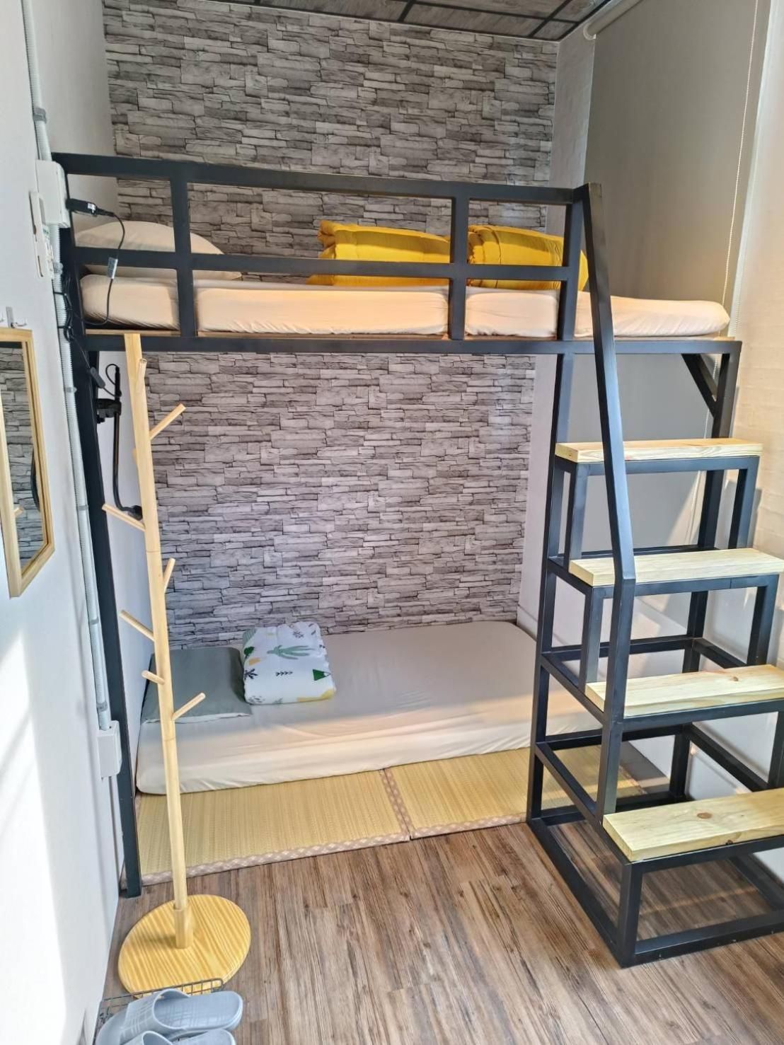Triple Room with Shared Bathroom