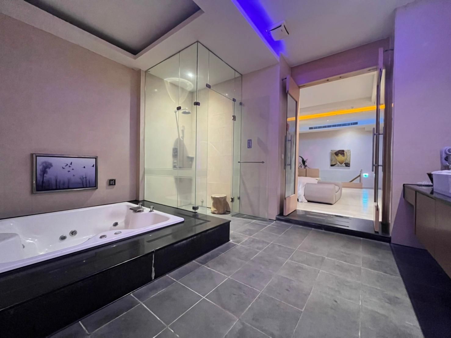 Js Motel 1 Person in 2-Bed Dormitory - Mixed 3