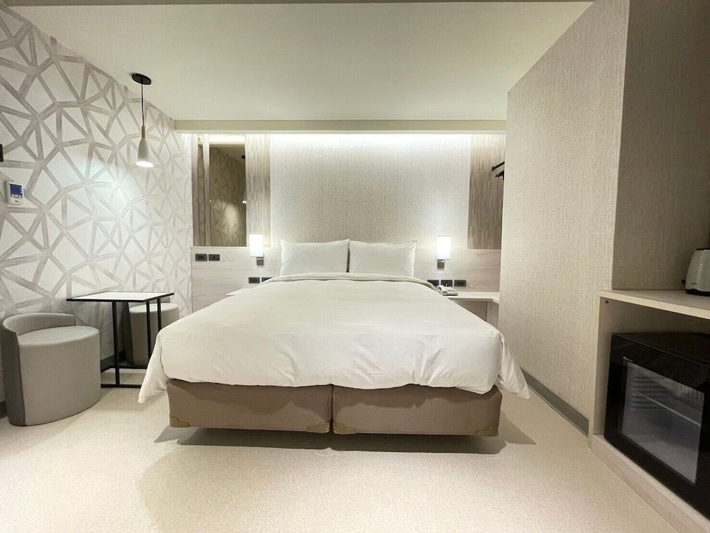 SHINSHIN HOTEL Standard Room, 1 Double Bed 3