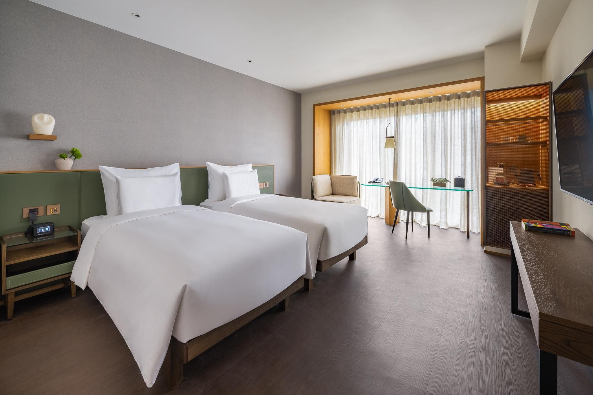Deluxe Twin Room
