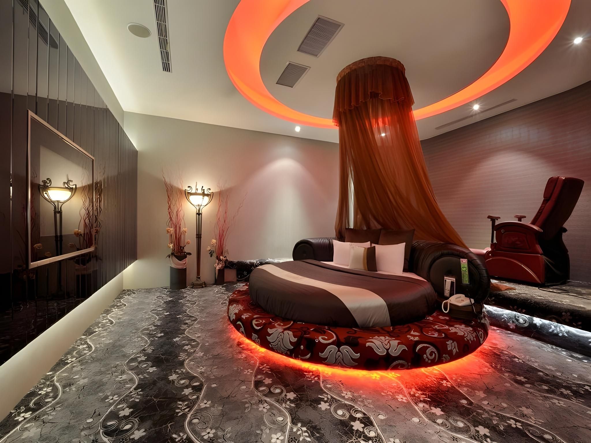 80f325c9d405f57d8781b2e95bbbeb47