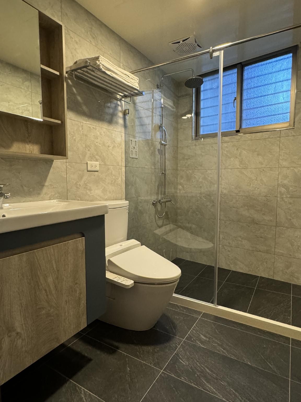 Quadruple Suite - Non-Smoking