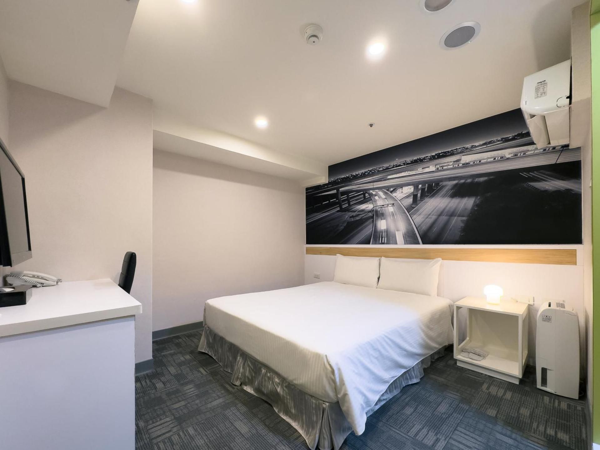 Superior Double Room without Window