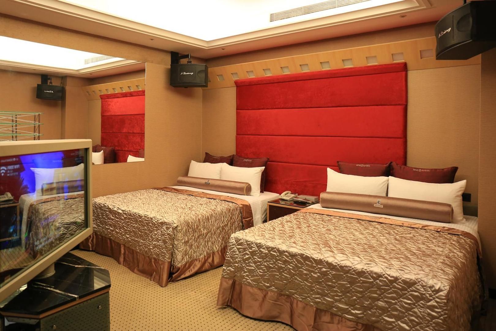 Deluxe Quadruple Room